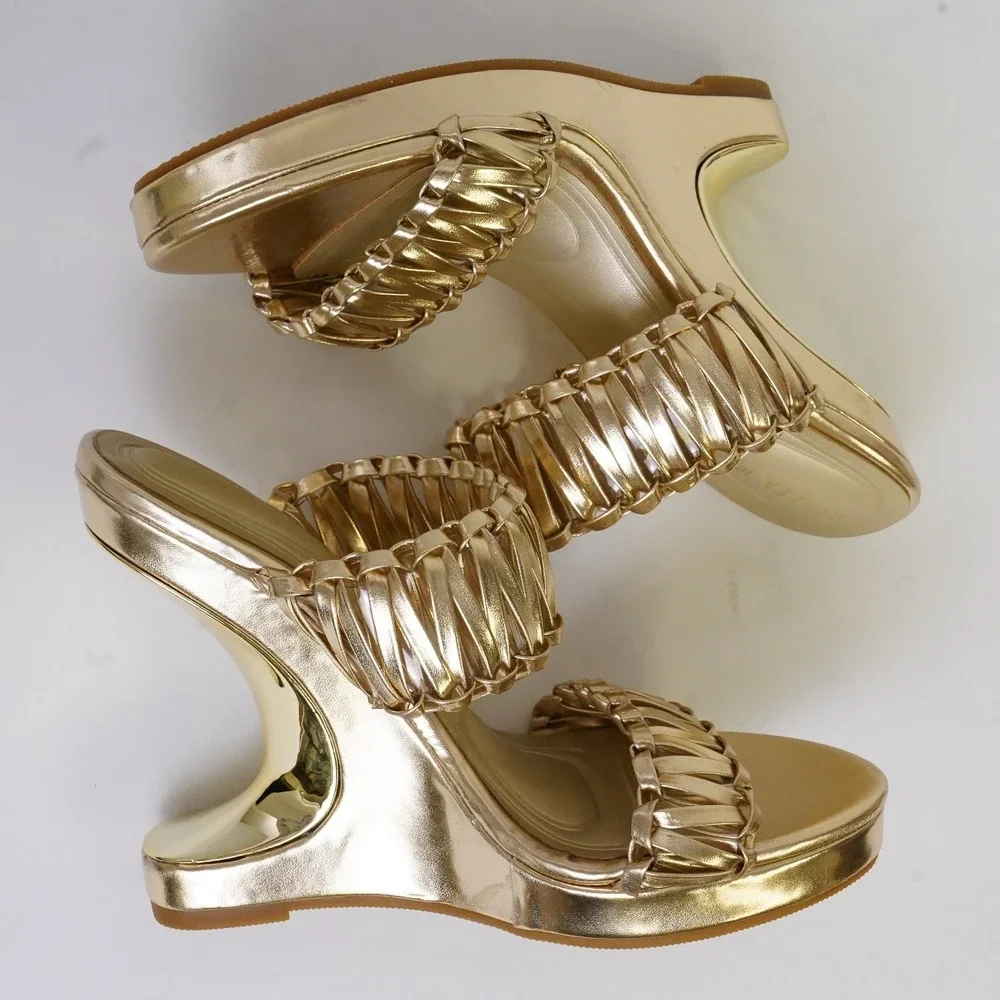 Azalea Wang, Rosamonde Gold Metallic Braided Woven Cutout Wedge Sandals Size 6